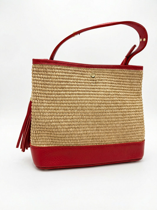 Bag combines natural woven materials with fine leather