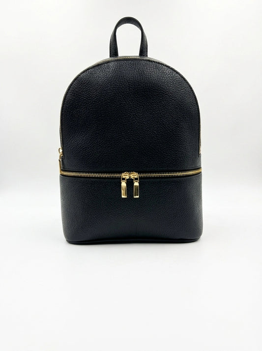 Versatile Casual Backpack in Grained Leather